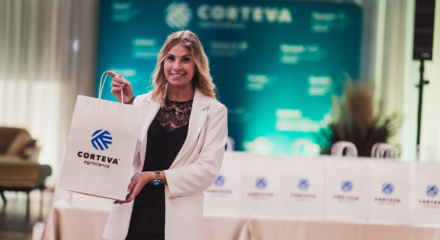 20250121_181831_SilverGutmann_R62_9404